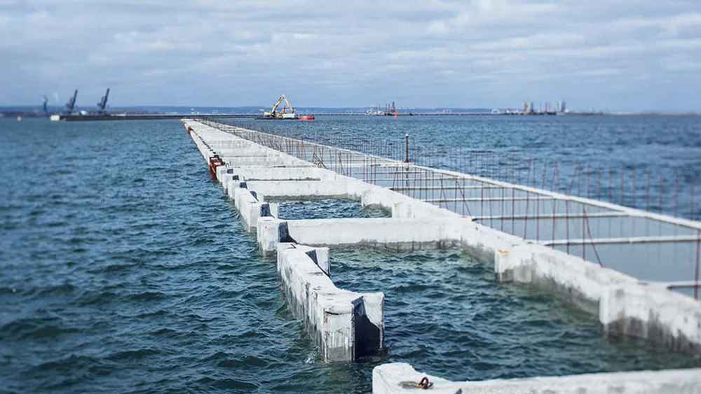 Tiefbau infrastruktur wasserbau breakwater gdansk